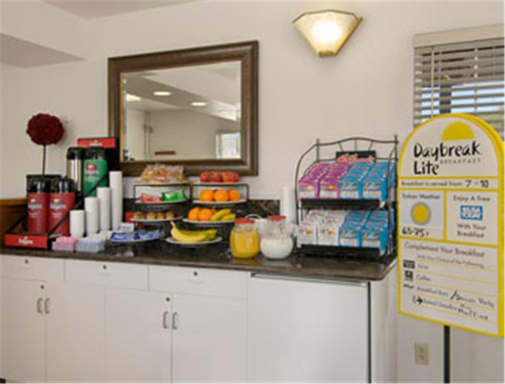 Days Inn Salinas Airport ร้านอาหาร รูปภาพ
